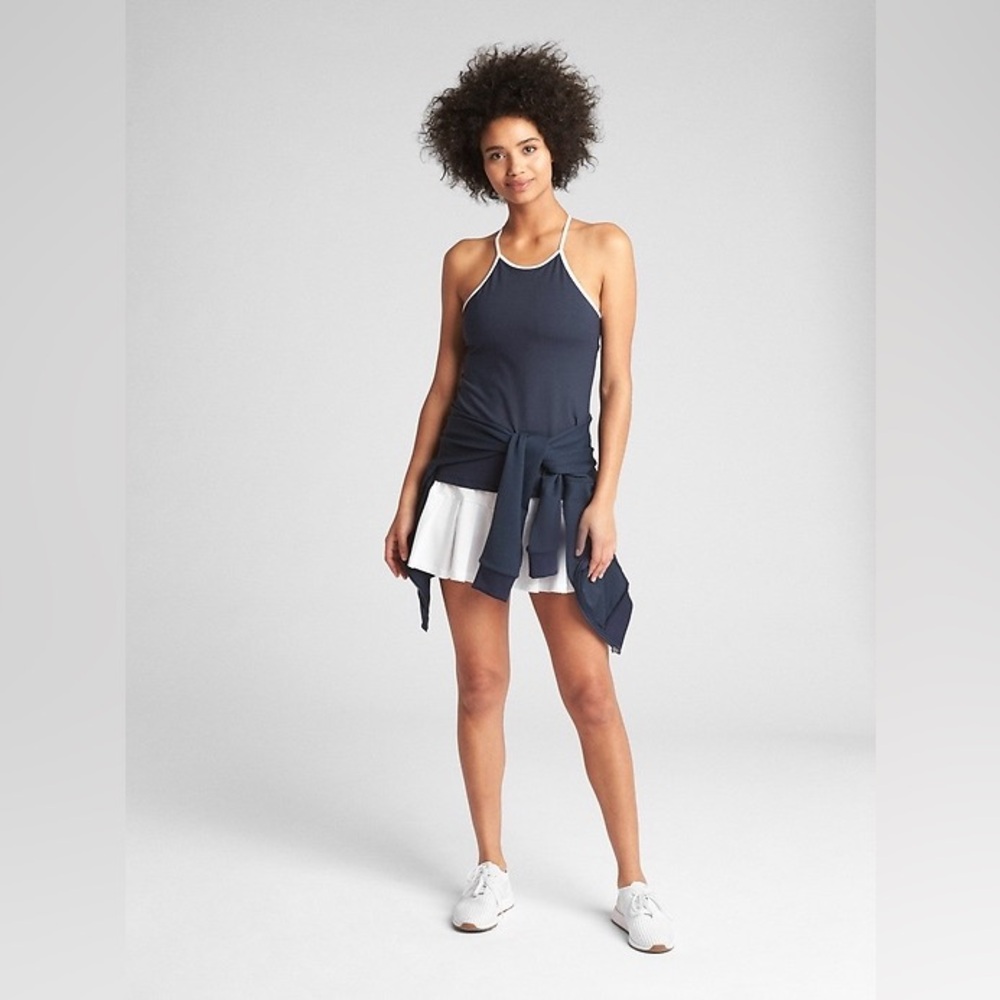 🌸$5 GapFit Indigo Blue High-Neck Tennis Shelf Tank Top Sz L